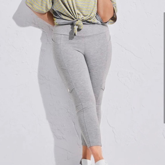 Cabi Runaway Leggings Size Large - Picture 5 of 5